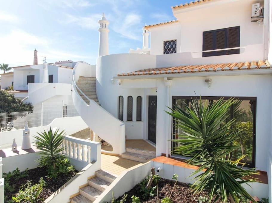 Villa Dogueno- Privat Pool & Privacy & Albufeira Center Eksteriør billede
